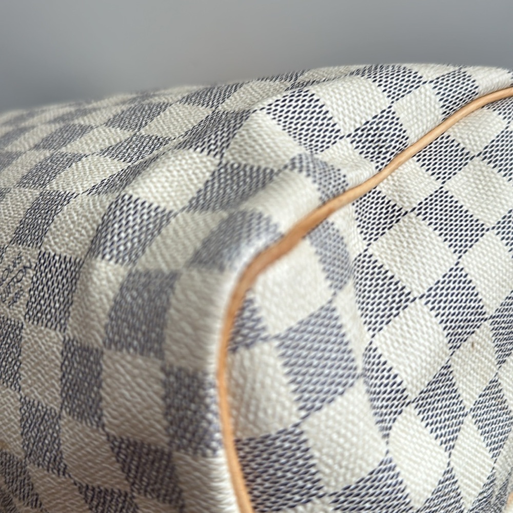 Louis Vuitton Damier Azur Speedy 30 - Picture 8 of 11
